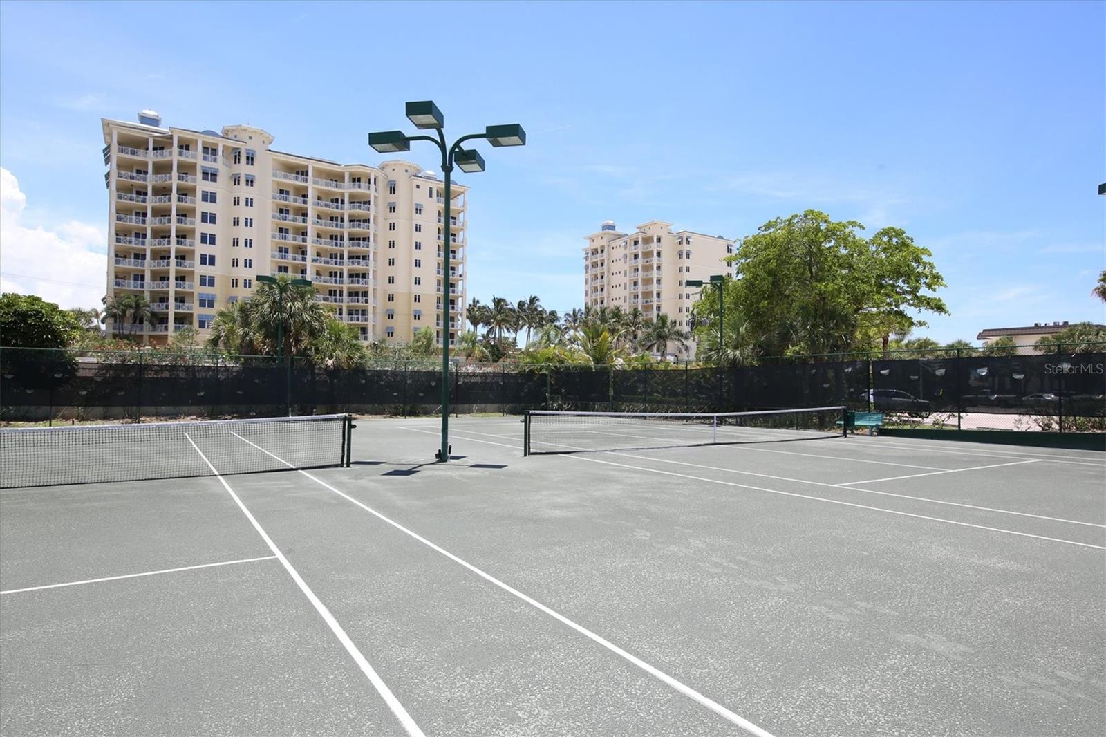 1800 BENJAMIN FRANKLIN DR #B310, SARASOTA, FL, 34236