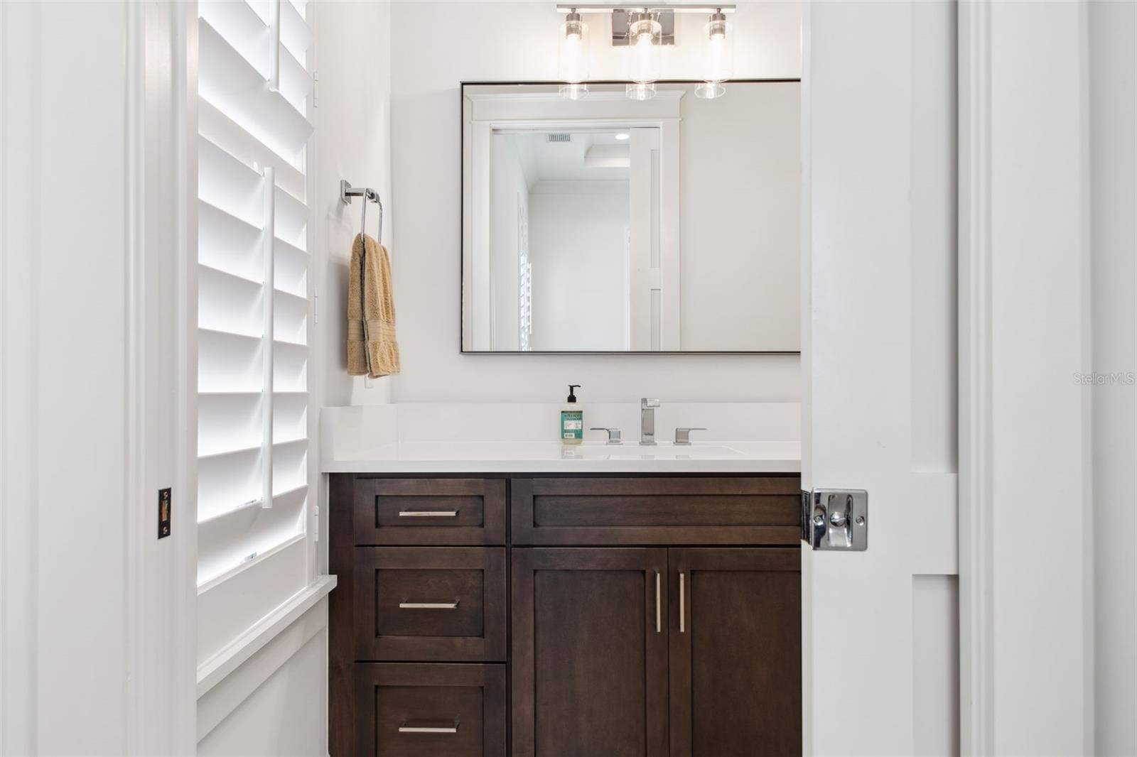 5009 W LONGFELLOW AVE, TAMPA, FL, 33629