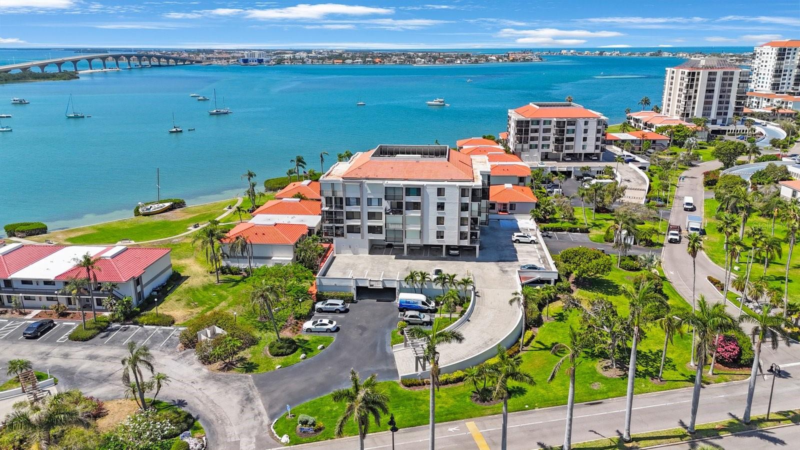 6357 BAHIA DEL MAR BLVD #111, ST PETERSBURG, FL, 33715