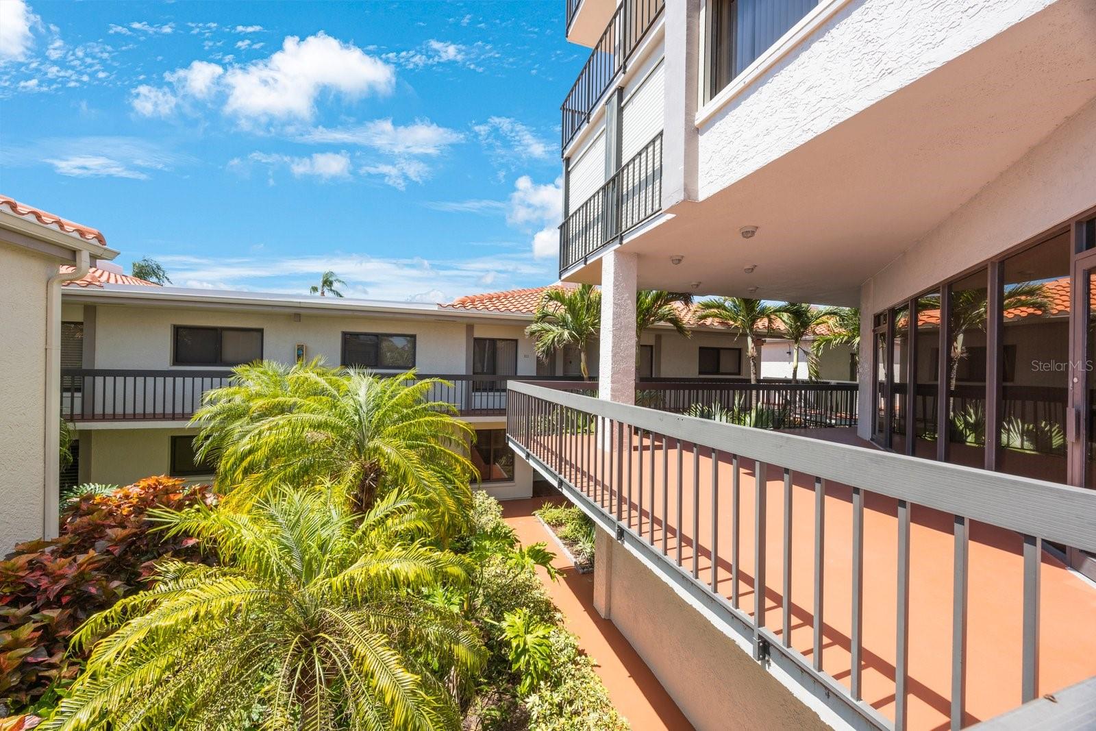 6357 BAHIA DEL MAR BLVD #111, ST PETERSBURG, FL, 33715