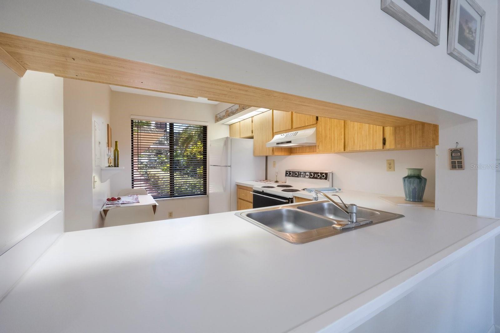 6357 BAHIA DEL MAR BLVD #111, ST PETERSBURG, FL, 33715