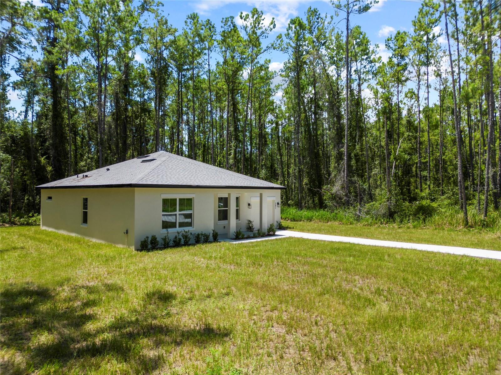 241 E REEL LOOP, DUNNELLON, FL, 34434