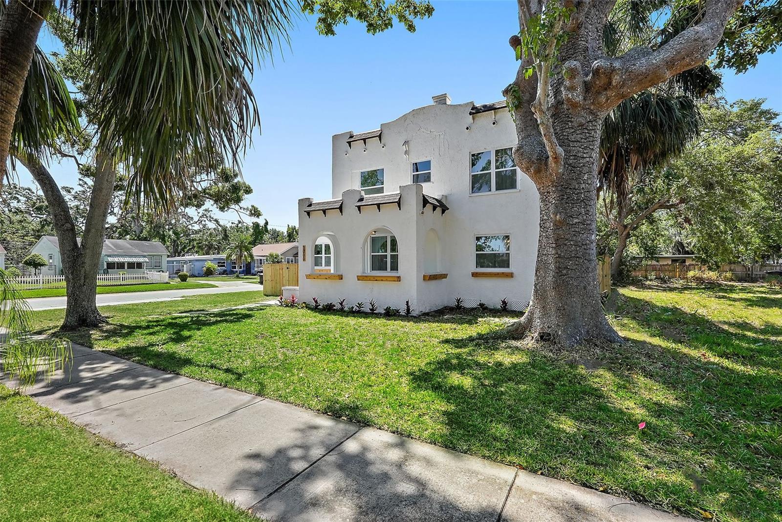 3000 19TH AVE S, ST PETERSBURG, FL, 33712