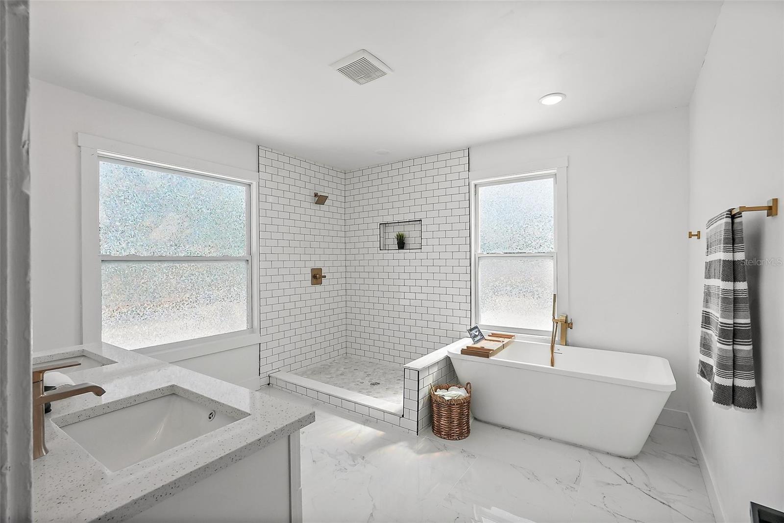 3000 19TH AVE S, ST PETERSBURG, FL, 33712