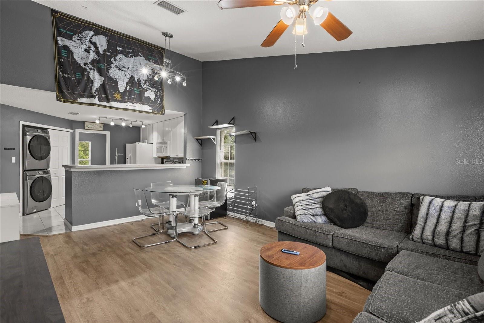 10154 REGENT SQUARE DR #201, ORLANDO, FL, 32825