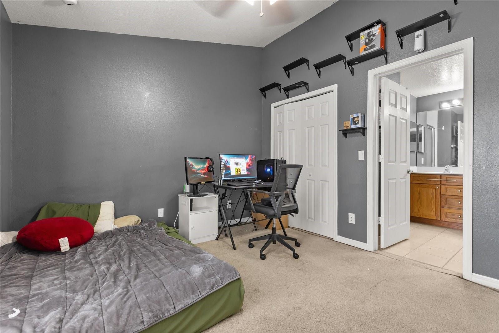 10154 REGENT SQUARE DR #201, ORLANDO, FL, 32825