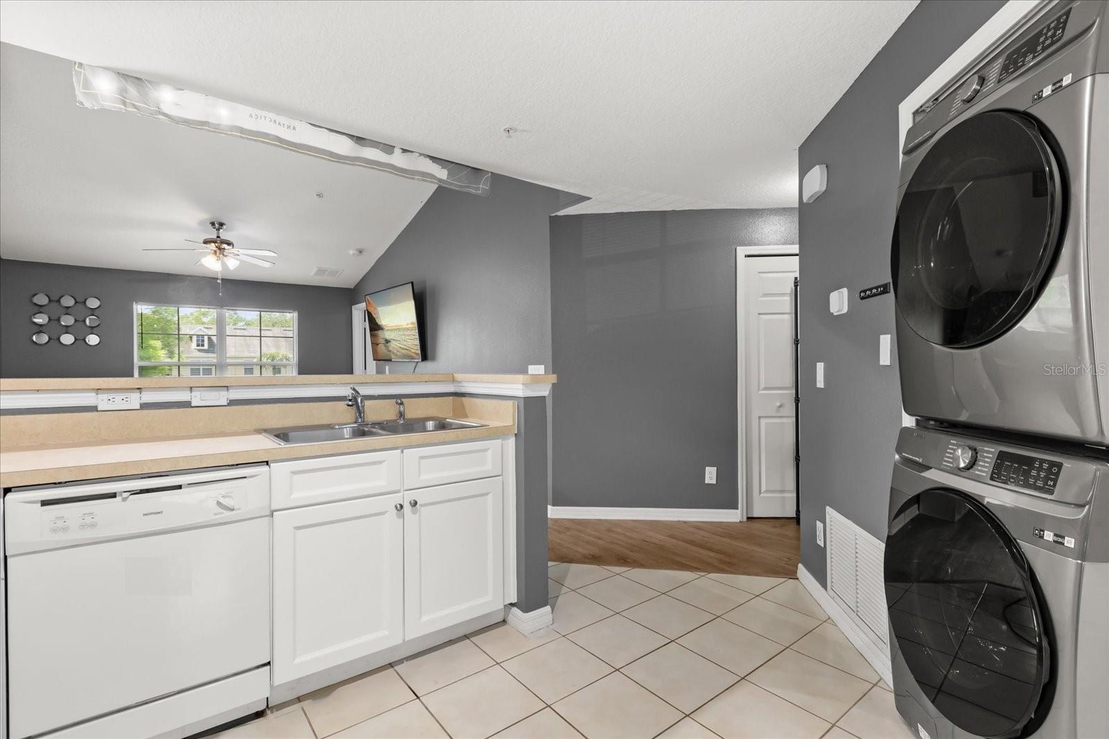 10154 REGENT SQUARE DR #201, ORLANDO, FL, 32825