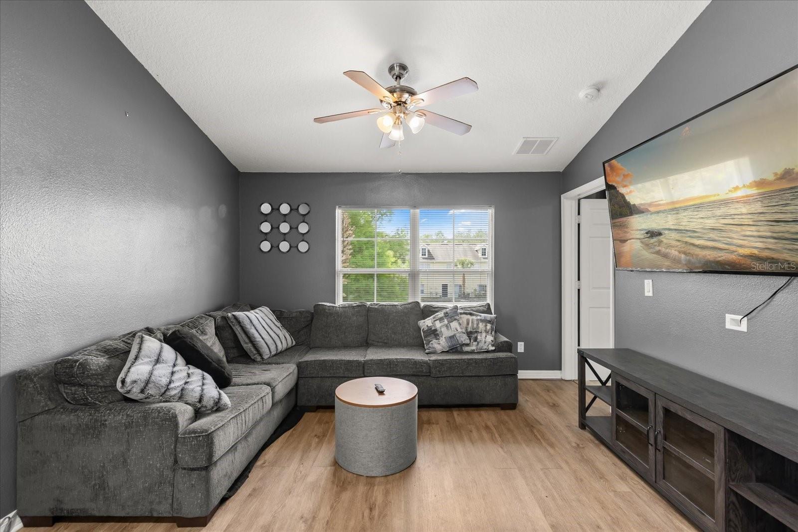 10154 REGENT SQUARE DR #201, ORLANDO, FL, 32825