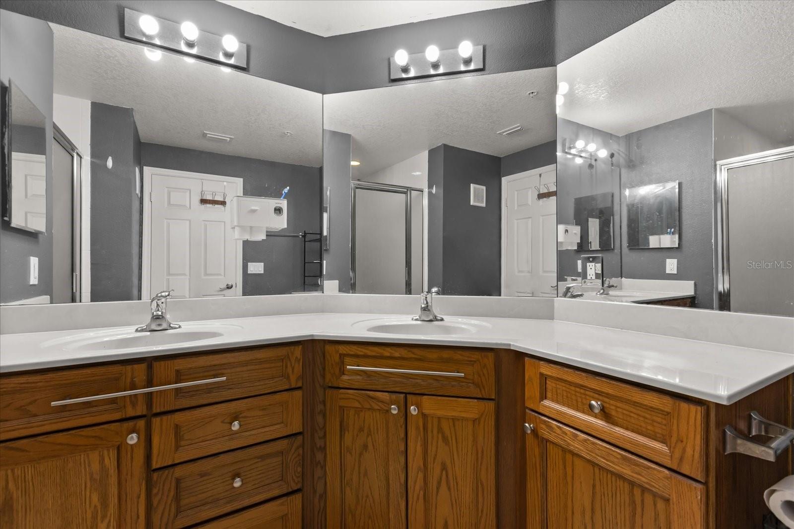 10154 REGENT SQUARE DR #201, ORLANDO, FL, 32825