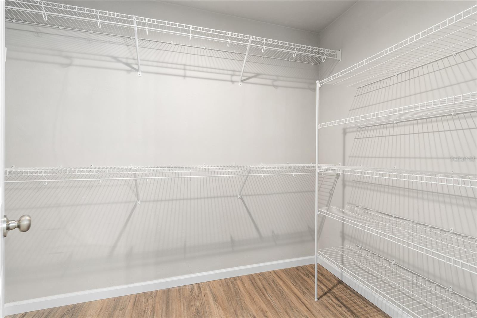 23215 RAILROAD AVE, HIGH SPRINGS, FL, 32643