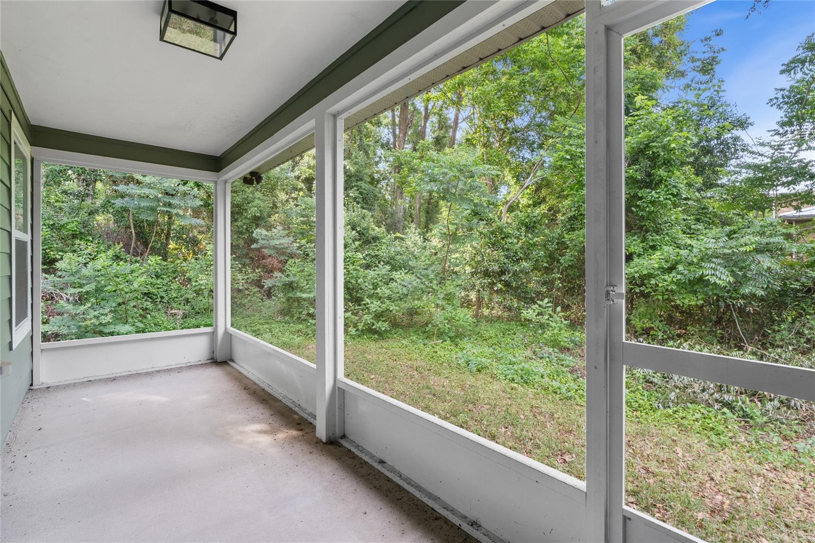 23215 RAILROAD AVE, HIGH SPRINGS, FL, 32643