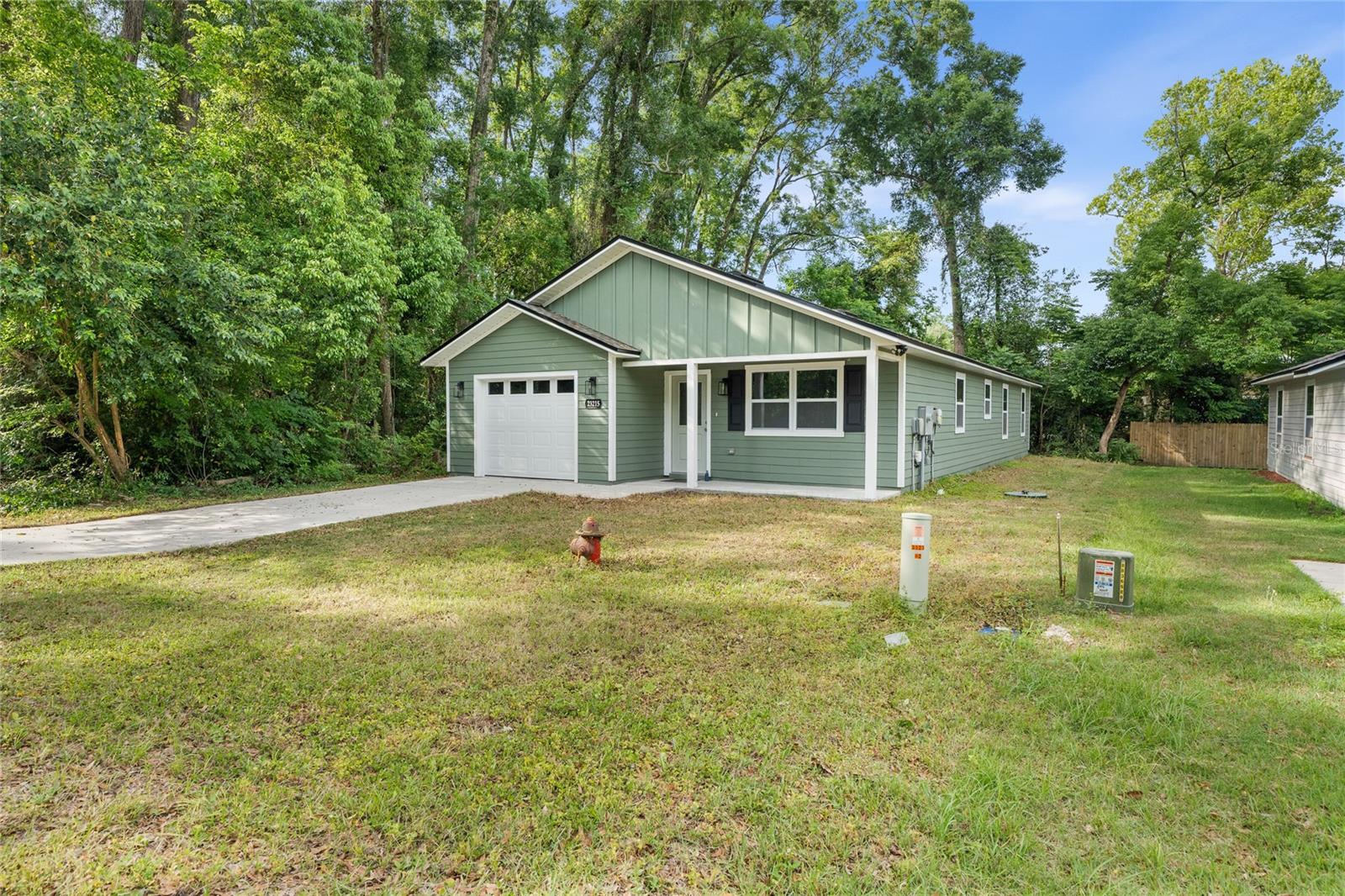 23215 RAILROAD AVE, HIGH SPRINGS, FL, 32643