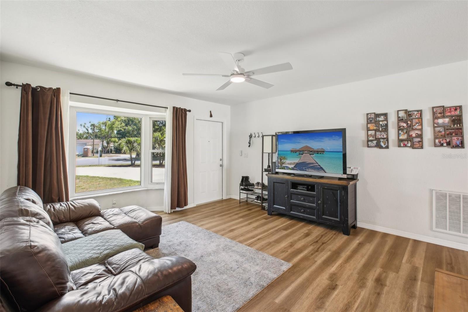 4100 45TH AVE N, ST PETERSBURG, FL, 33714