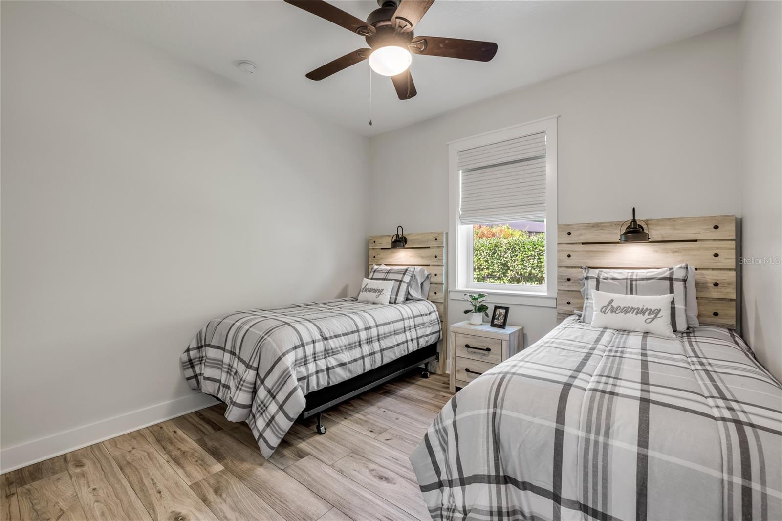 170 LIVE OAK CT, NEW SMYRNA BEACH, FL, 32168