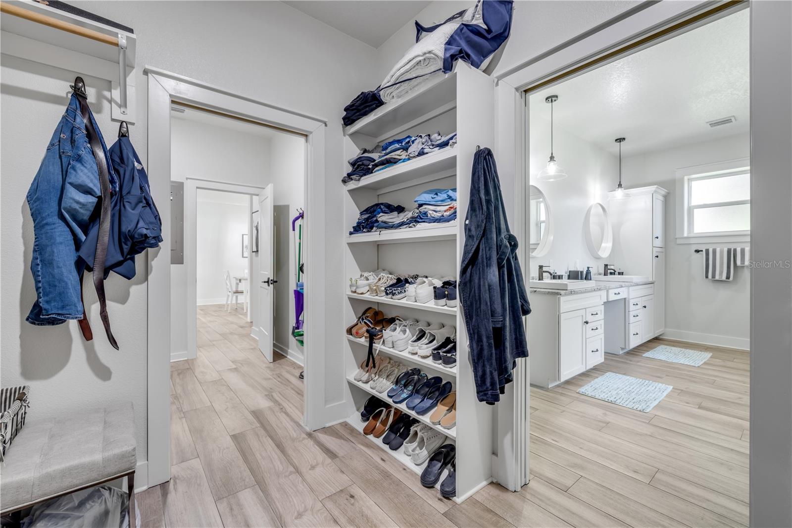 170 LIVE OAK CT, NEW SMYRNA BEACH, FL, 32168