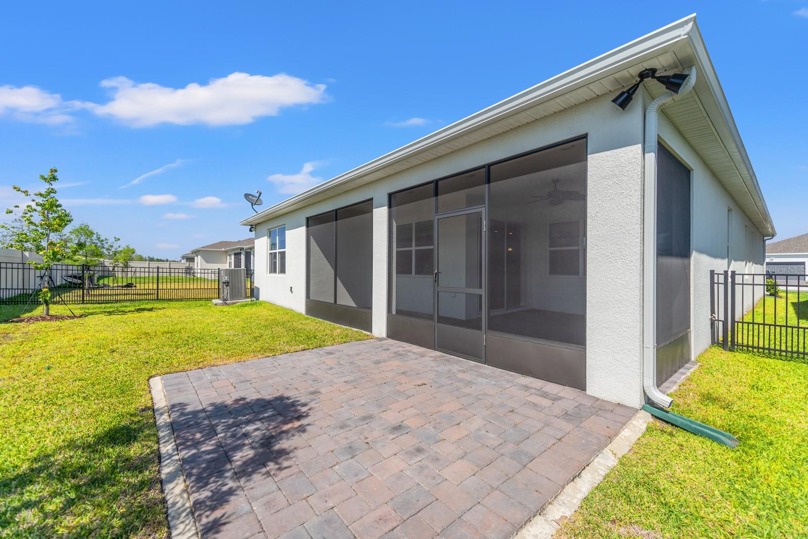 2019 SPRING SHOWER CIR, KISSIMMEE, FL, 34744