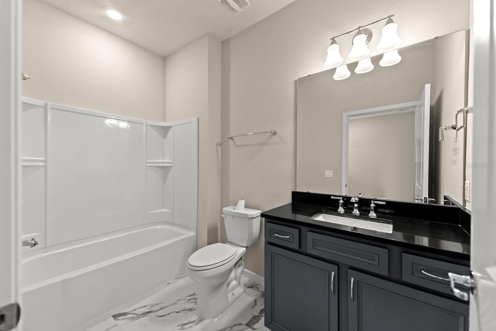 2019 SPRING SHOWER CIR, KISSIMMEE, FL, 34744