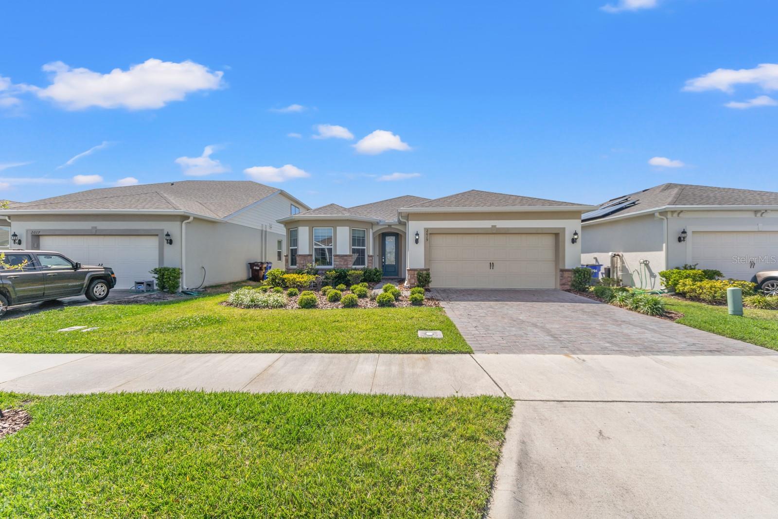 2019 SPRING SHOWER CIR, KISSIMMEE, FL, 34744