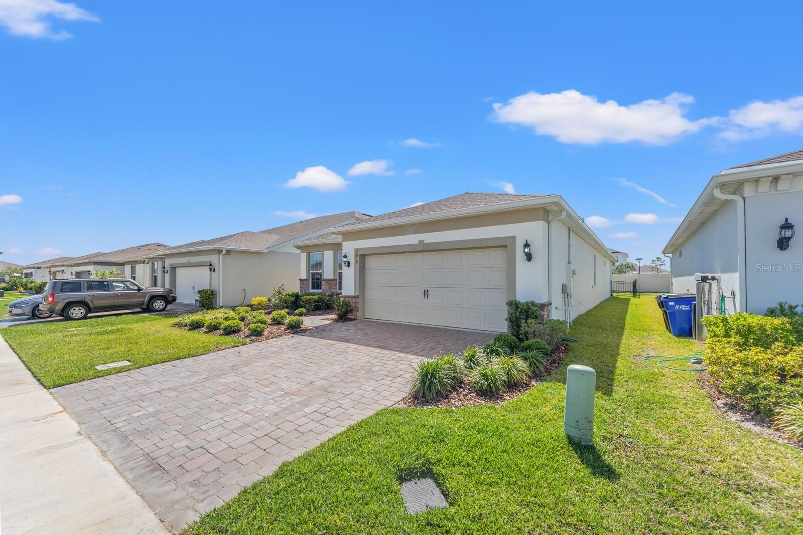 2019 SPRING SHOWER CIR, KISSIMMEE, FL, 34744