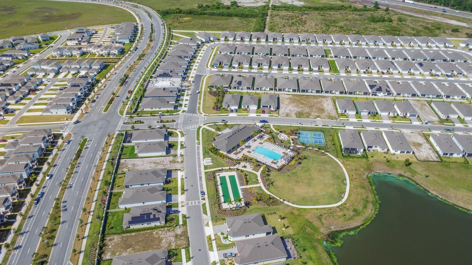 2019 SPRING SHOWER CIR, KISSIMMEE, FL, 34744