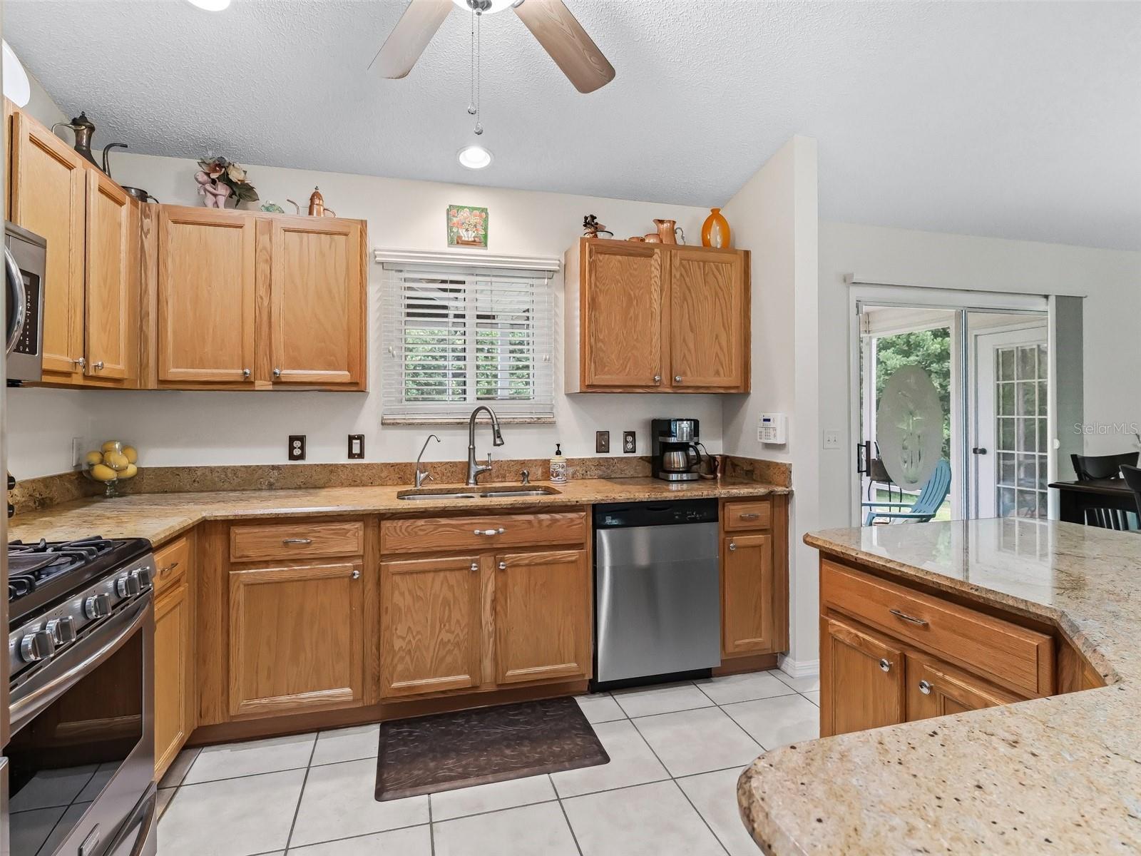 9621 SE 168TH MAPLESONG LN, THE VILLAGES, FL, 32162