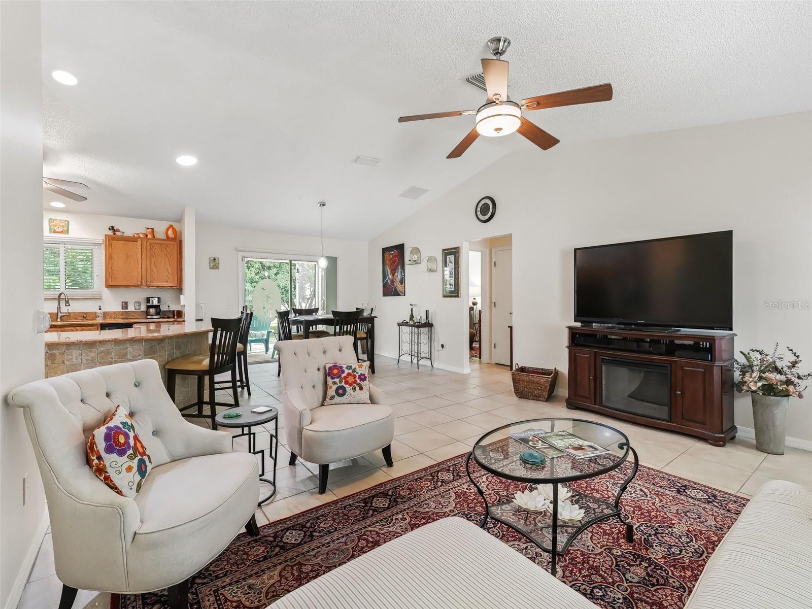 9621 SE 168TH MAPLESONG LN, THE VILLAGES, FL, 32162