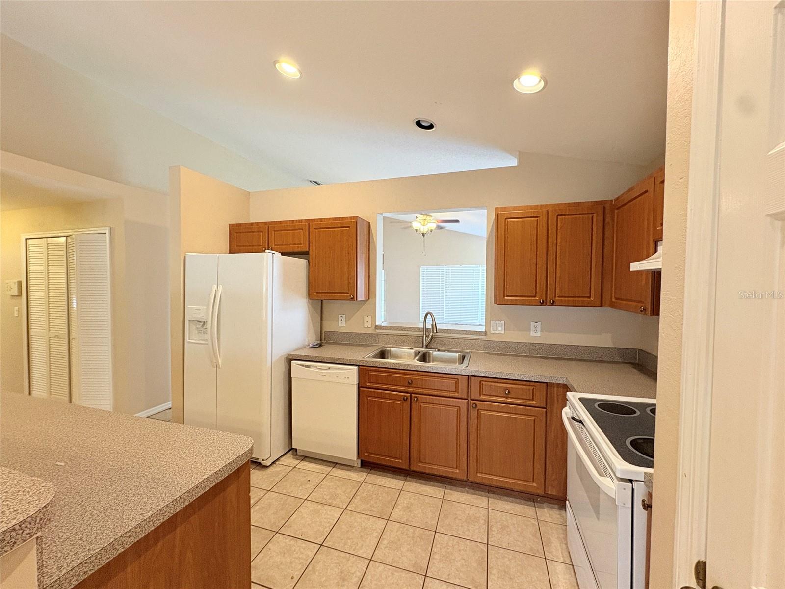 32119 CYPRESS VALLEY DR, WESLEY CHAPEL, FL, 33545