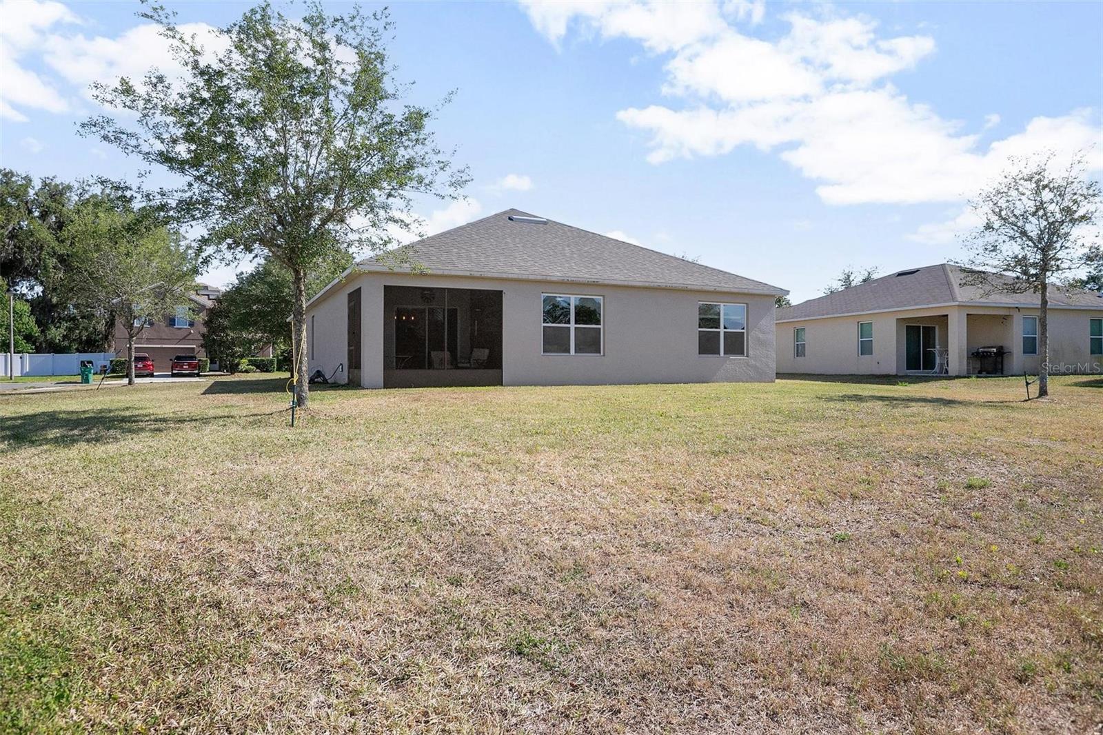 811 GRAND PARK CT, DELAND, FL, 32724