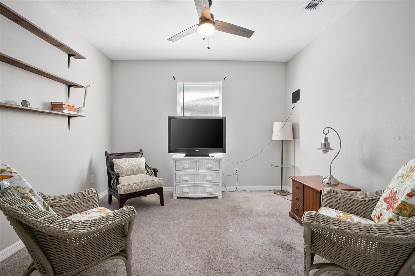 811 GRAND PARK CT, DELAND, FL, 32724