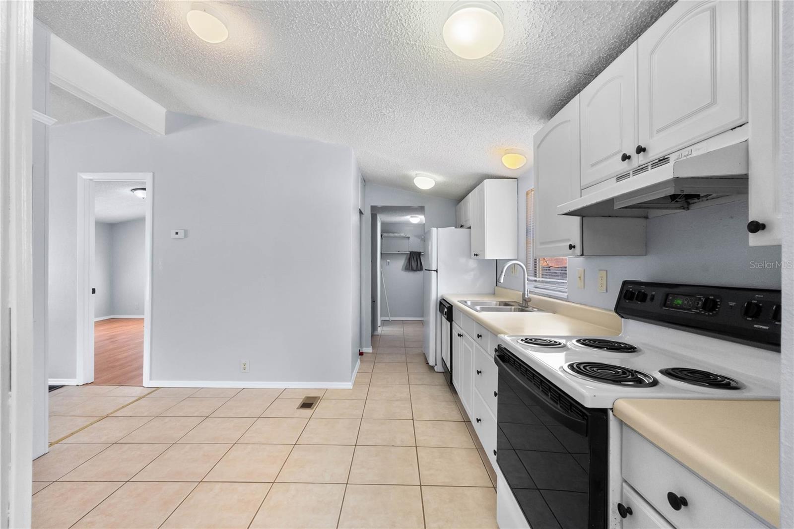 16941 BAY AVE, MONTVERDE, FL, 34756