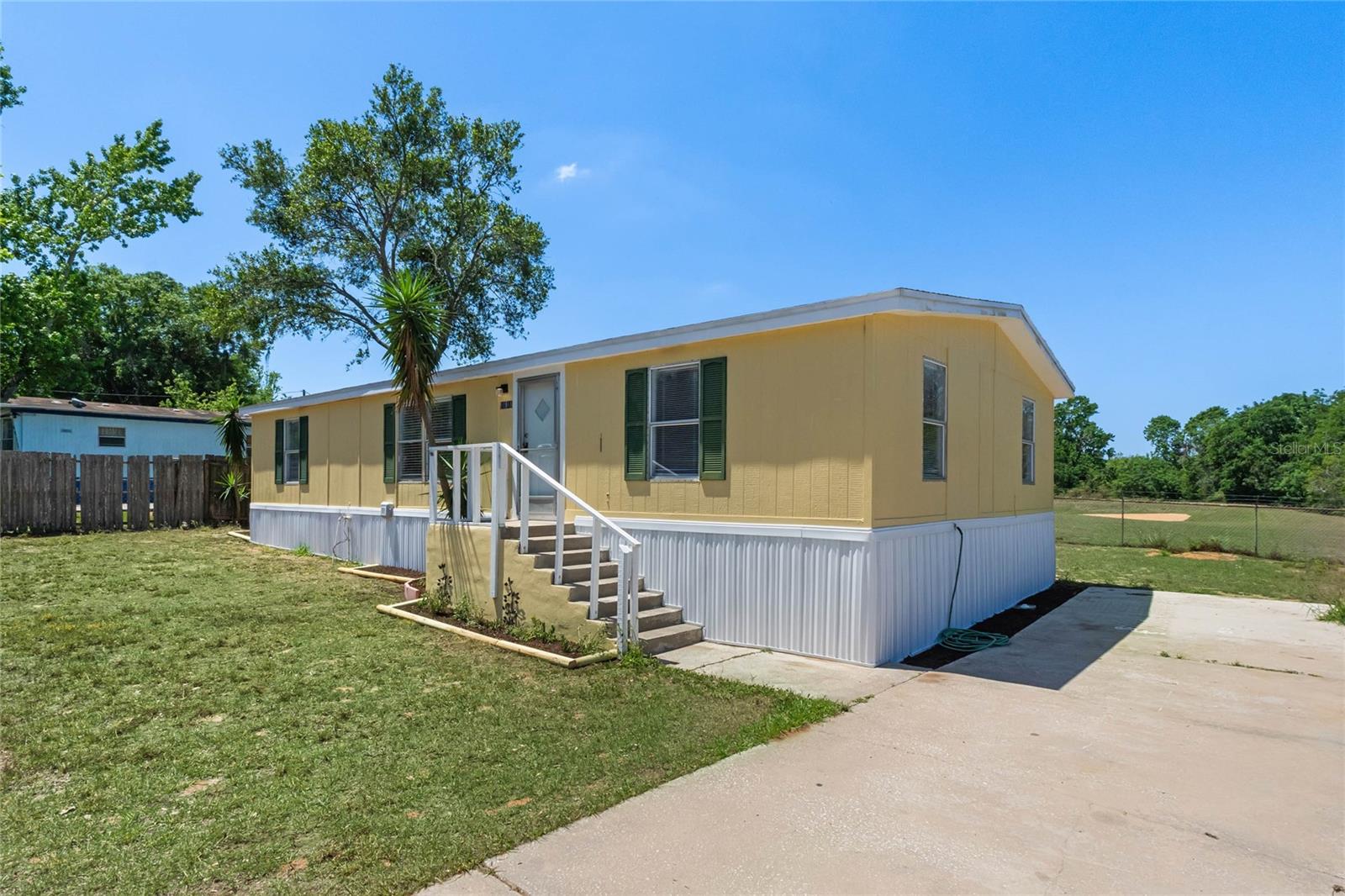 16941 BAY AVE, MONTVERDE, FL, 34756