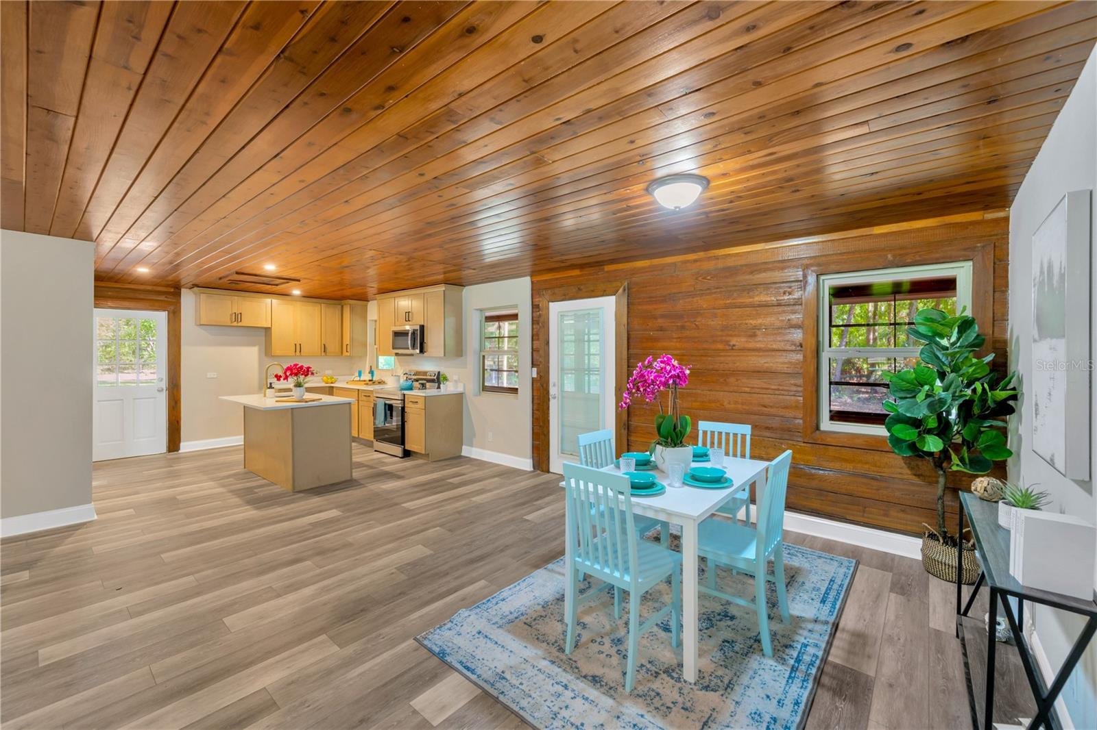 4221 BRACKWOOD RD, SEFFNER, FL, 33584