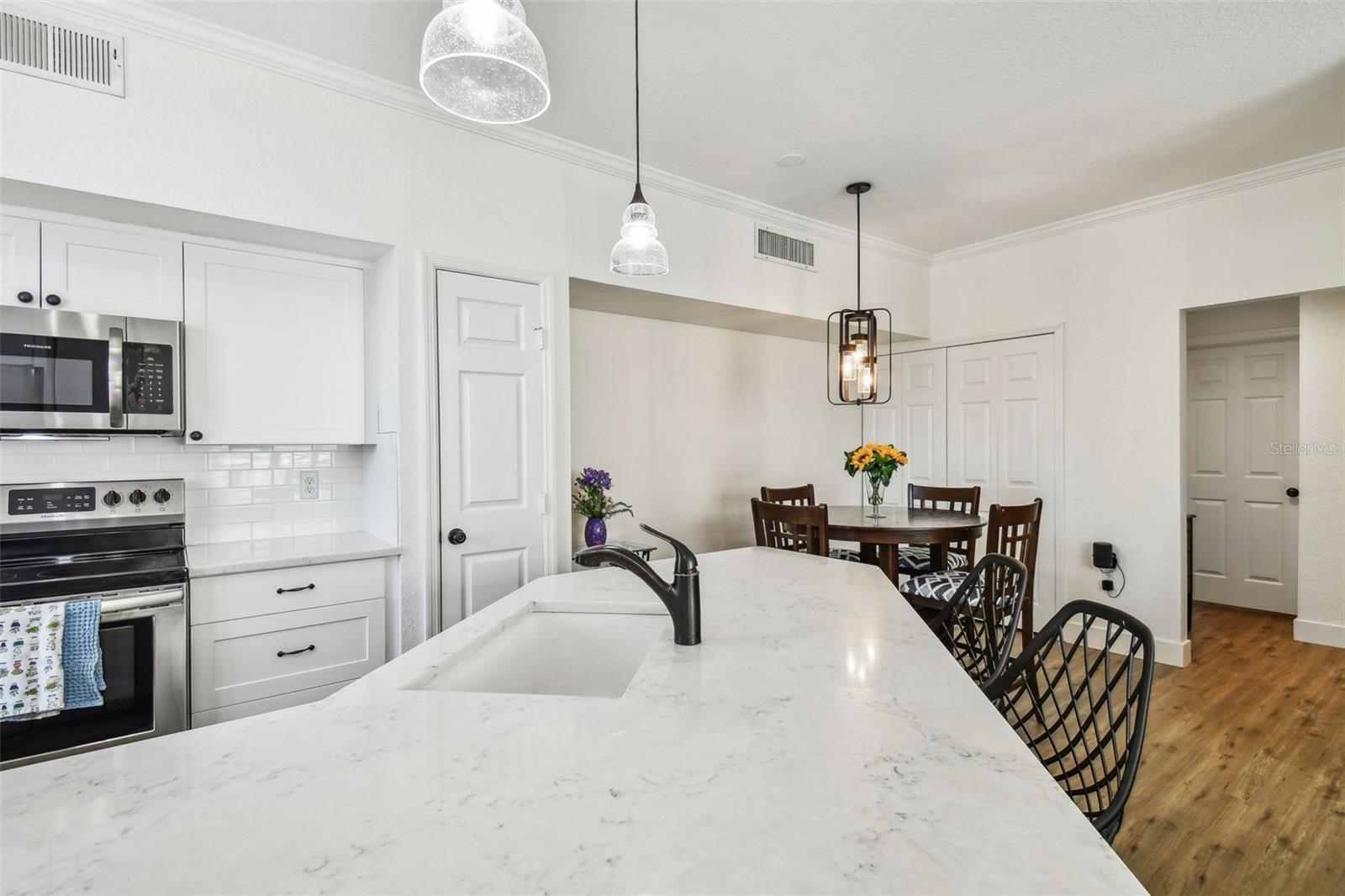 9828 LAKE CHASE ISLAND WAY #0, TAMPA, FL, 33626