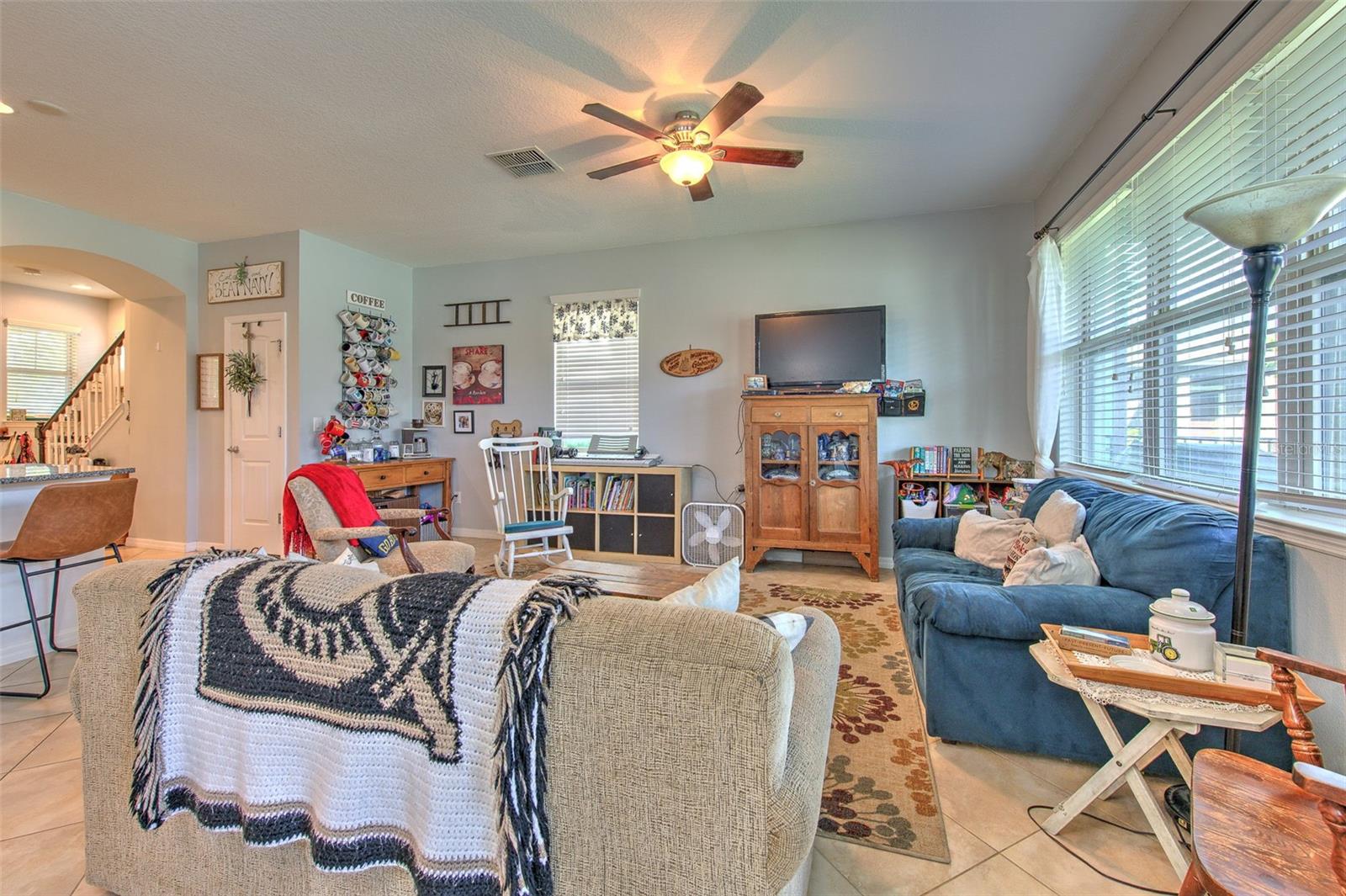 5705 VILLAGE CENTER DR, LITHIA, FL, 33547