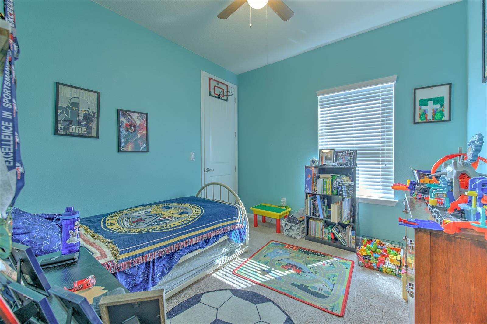 5705 VILLAGE CENTER DR, LITHIA, FL, 33547