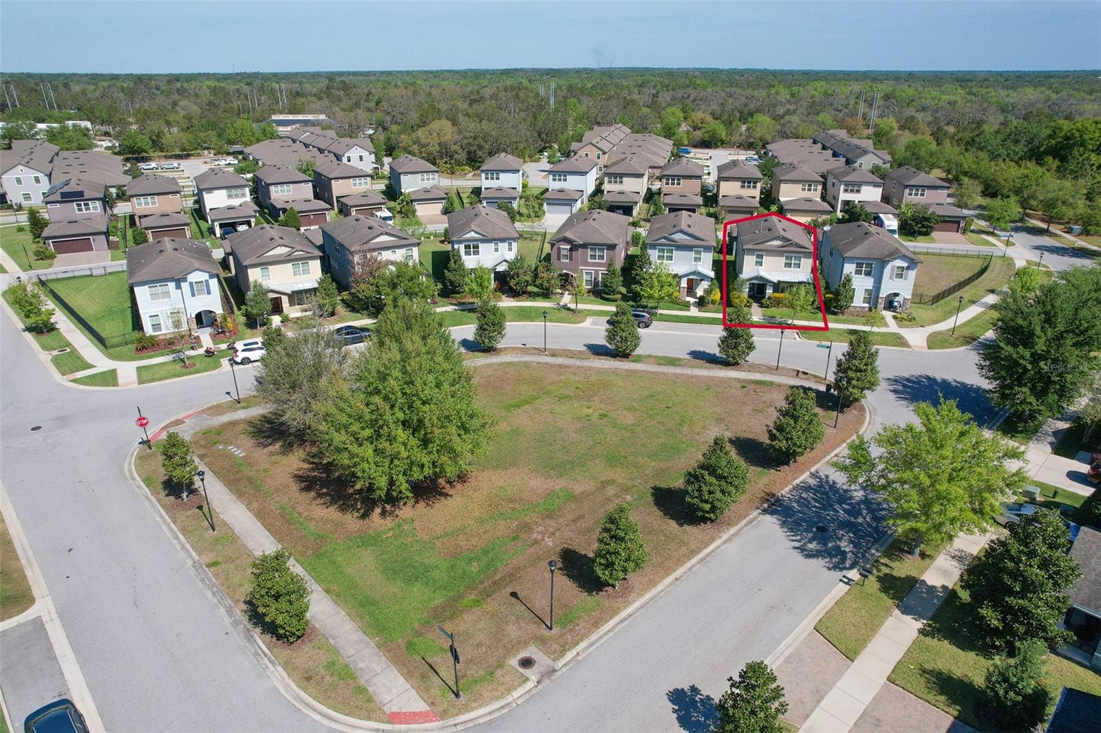 5705 VILLAGE CENTER DR, LITHIA, FL, 33547