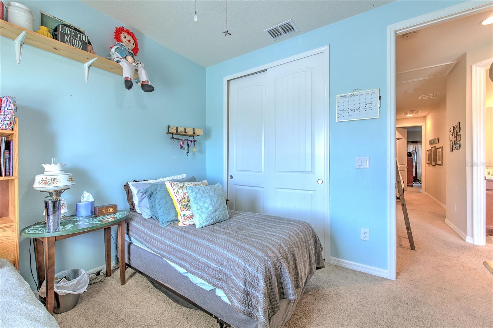 5705 VILLAGE CENTER DR, LITHIA, FL, 33547