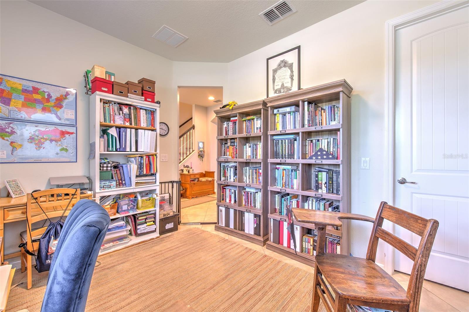 5705 VILLAGE CENTER DR, LITHIA, FL, 33547