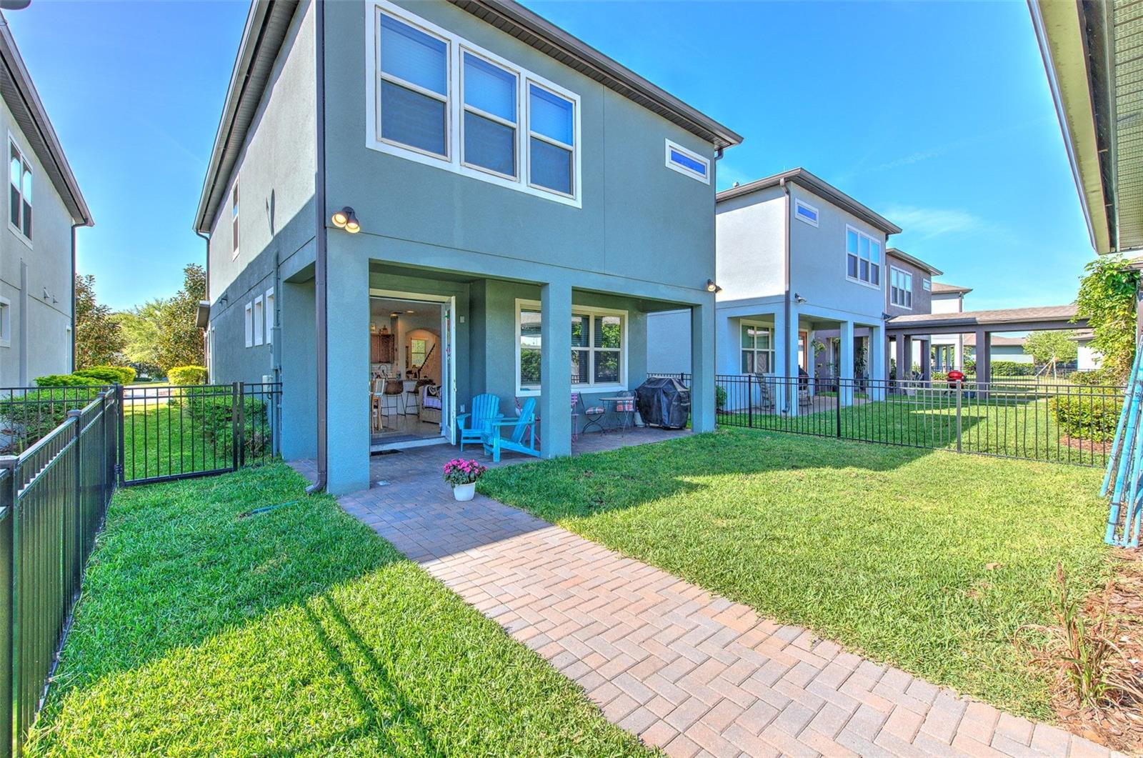 5705 VILLAGE CENTER DR, LITHIA, FL, 33547