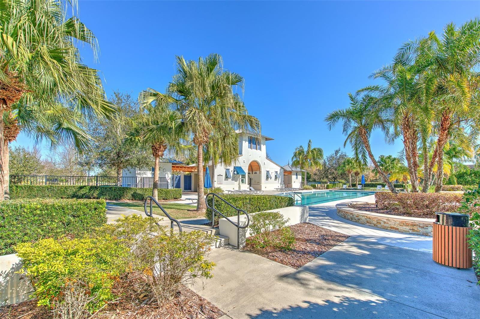 5705 VILLAGE CENTER DR, LITHIA, FL, 33547