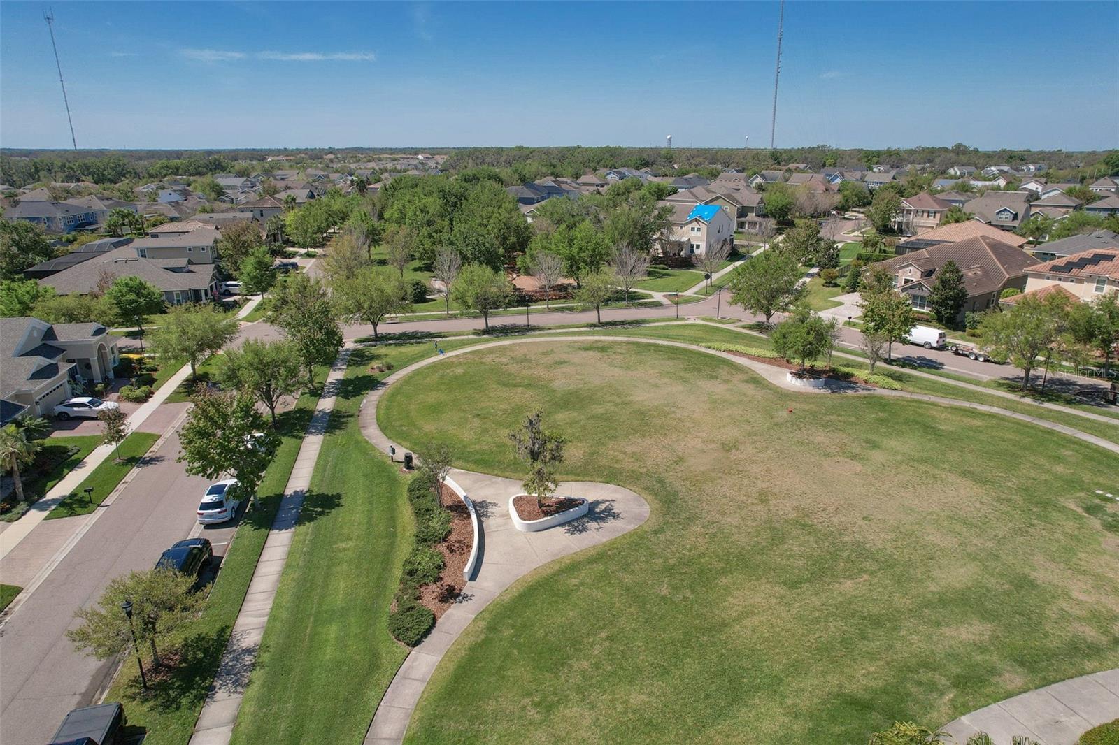 5705 VILLAGE CENTER DR, LITHIA, FL, 33547