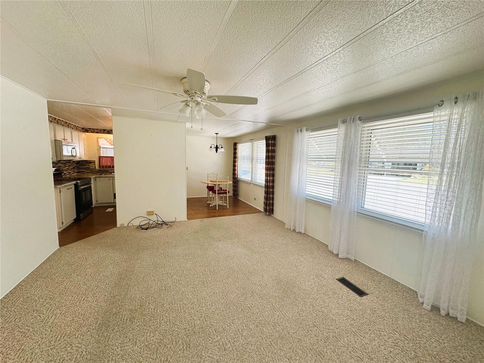 129 DOGWOOD TRL, LEESBURG, FL, 34748