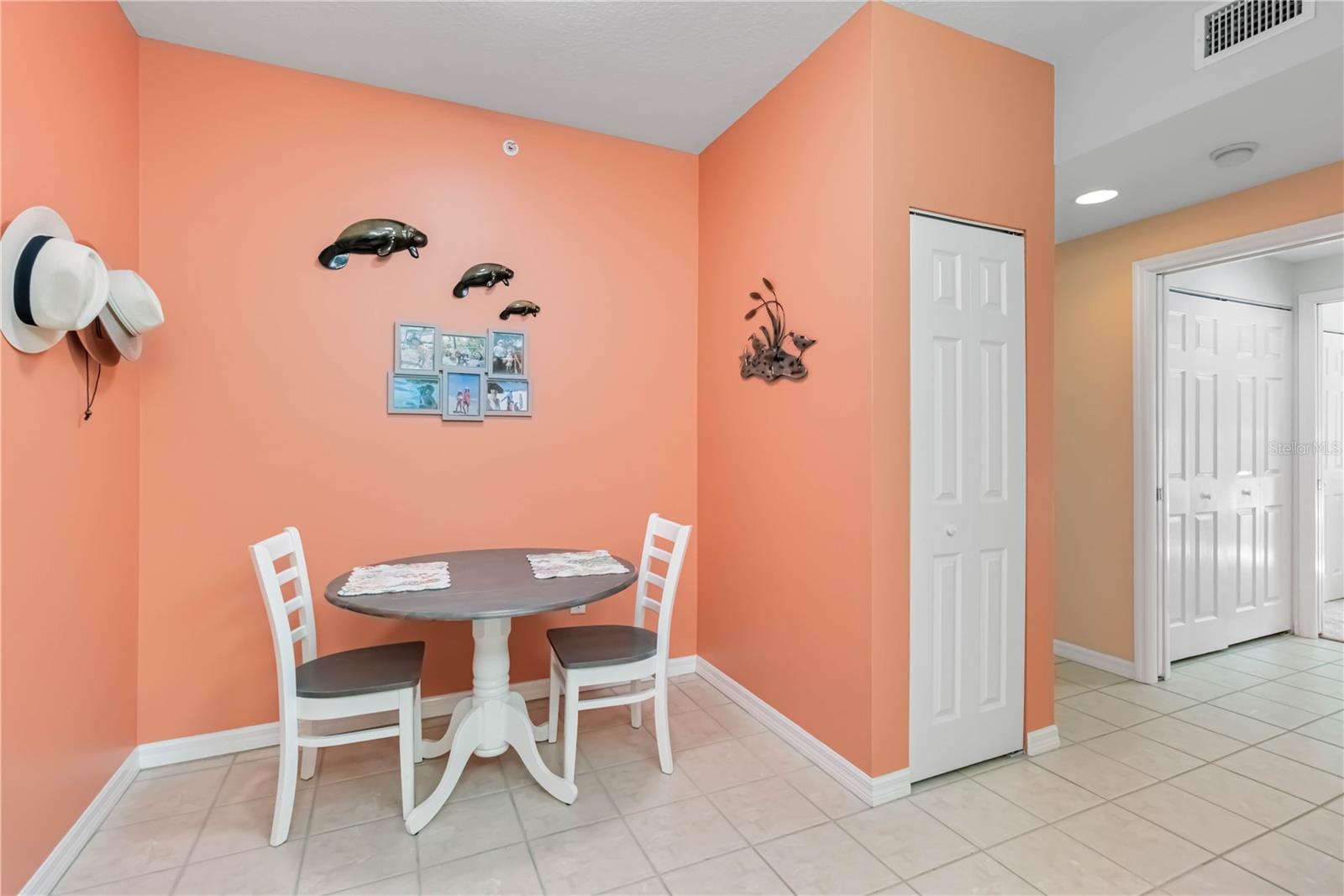 6339 BAY CEDAR LN #102, BRADENTON, FL, 34203