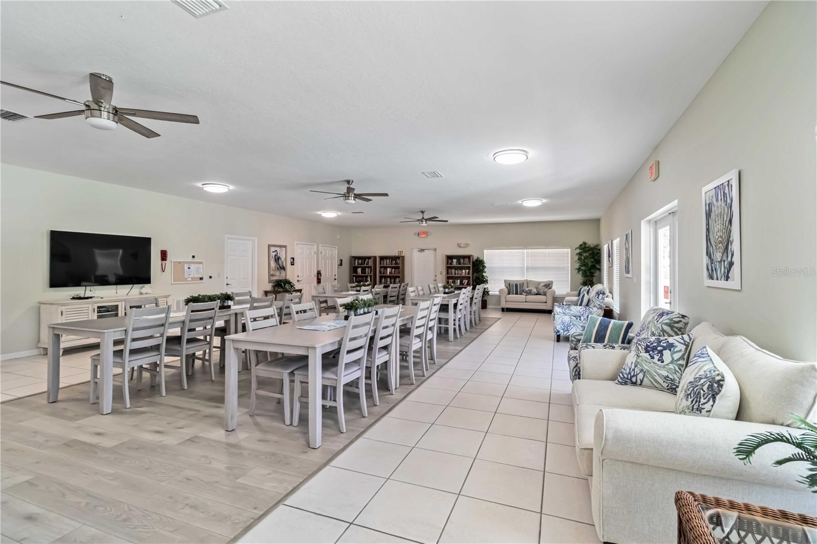 6339 BAY CEDAR LN #102, BRADENTON, FL, 34203