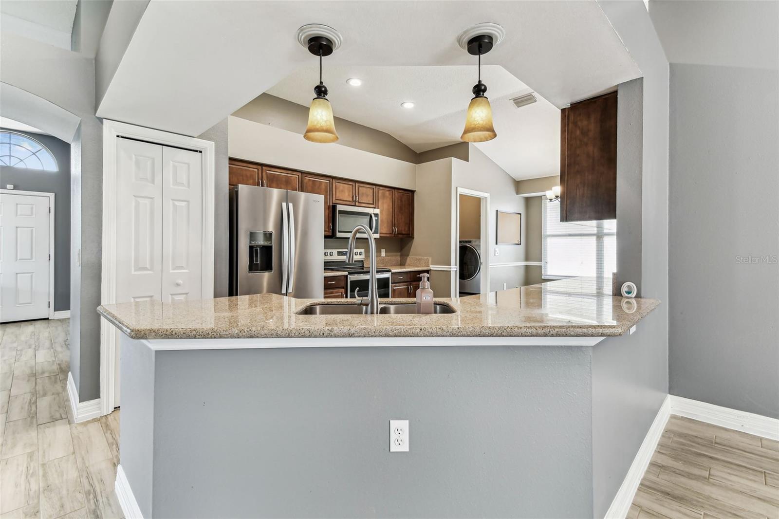 2719 BROOKVILLE DR, VALRICO, FL, 33596