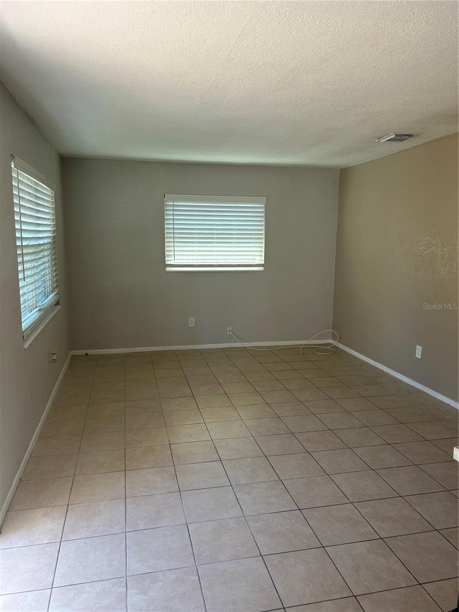 1427 15TH ST S, ST PETERSBURG, FL, 33705