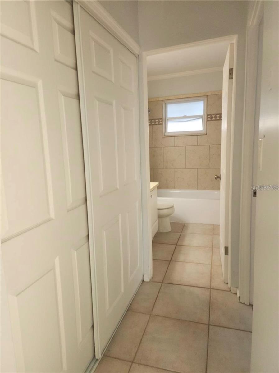 3101 BEE RIDGE RD #121, SARASOTA, FL, 34239