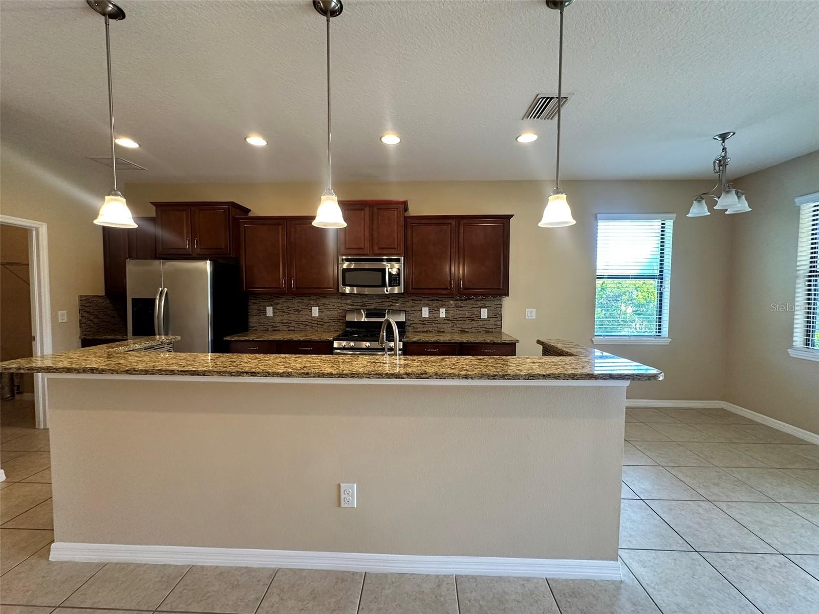 8151 36TH ST E, SARASOTA, FL, 34243