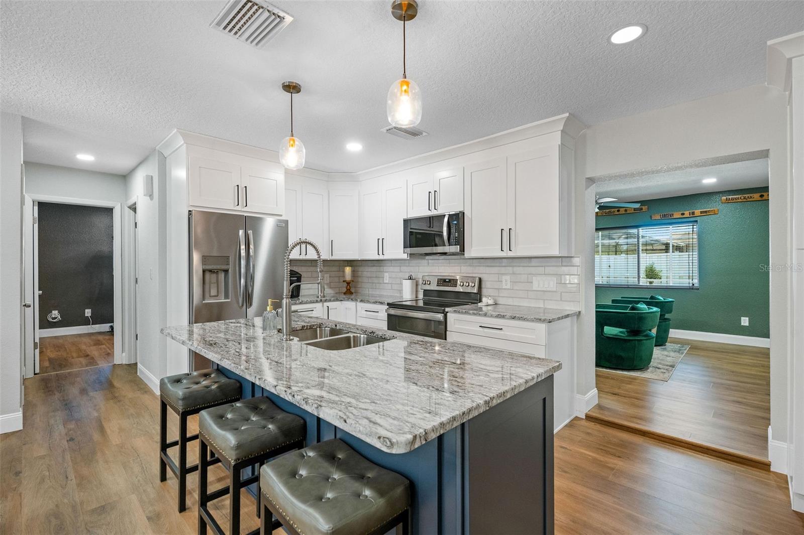 9653 GOLDEN GROVE ST, SEMINOLE, FL, 33772