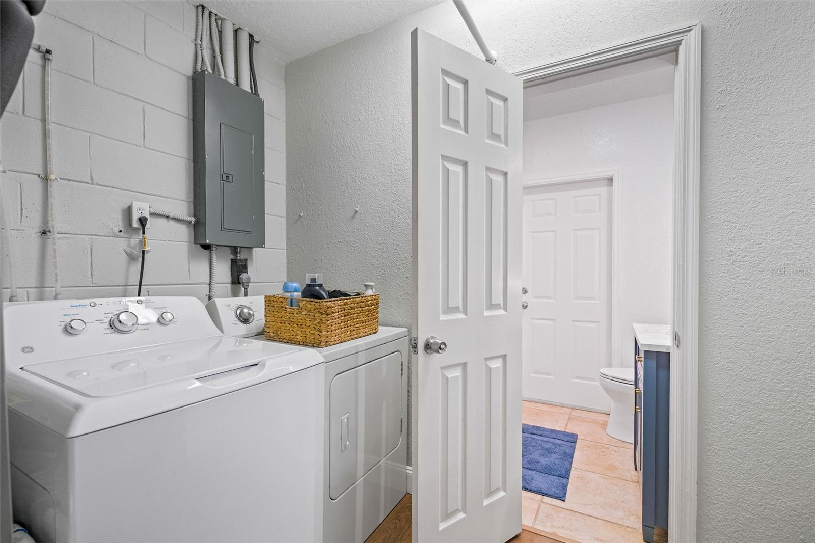 9653 GOLDEN GROVE ST, SEMINOLE, FL, 33772